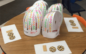 100-day-crowns-and-number